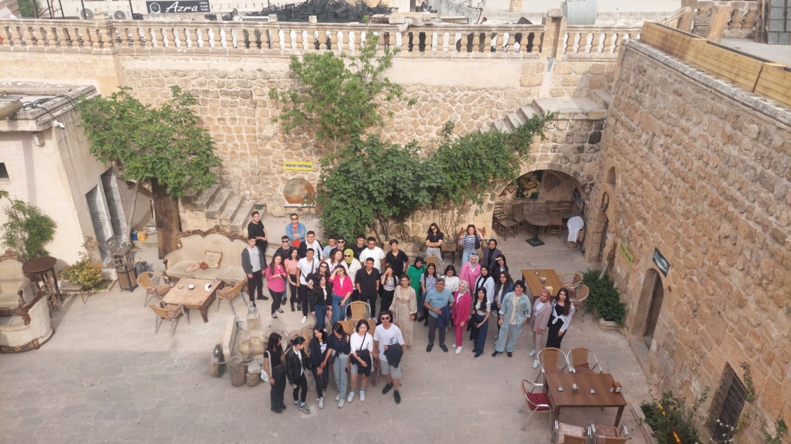 12. Sınıf Öğrencilerimiz Mardin'i Gezdiler